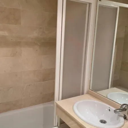 - Alicate Beachfront - 5 *