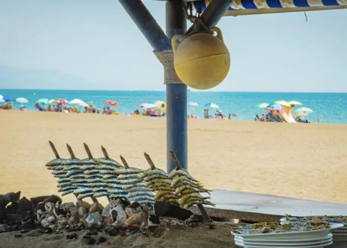 Apartament - Alicate Beachfront - 5 *